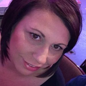 Meet your Posher, Gena